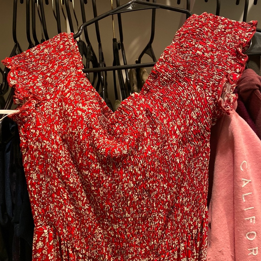 Brand new maxi dress never worn!